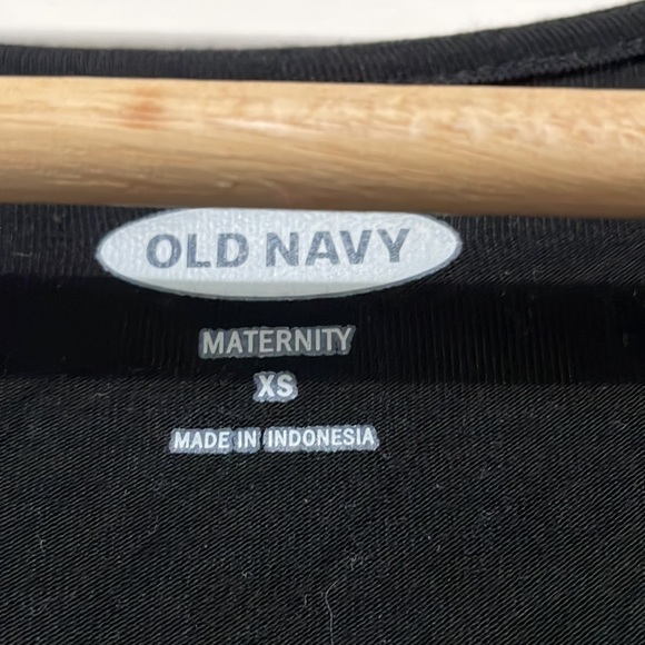 Old Navy Long Sleeve Maternity Dress - Picture 5 of 9